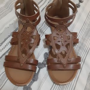 Sandles